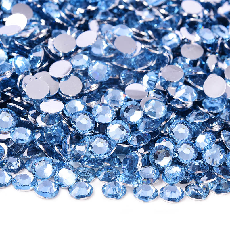 Light Sapphire Silver Back Resin Rhinestones