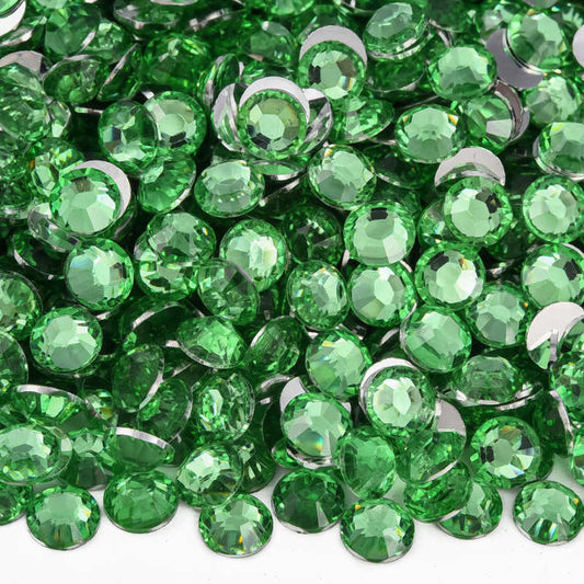 Peridot Silver Back Resin Rhinestones